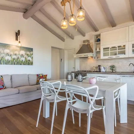 Le Farfalle Villa *
